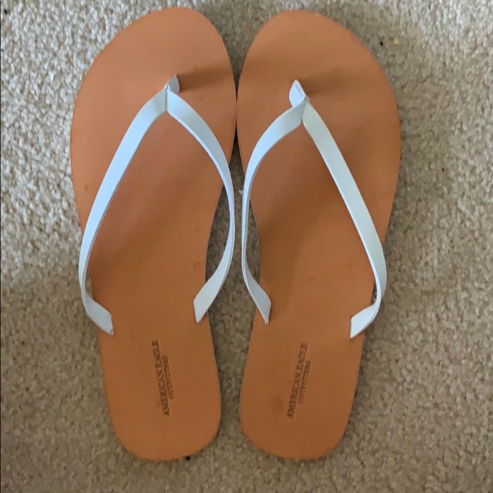 American eagle flip flops